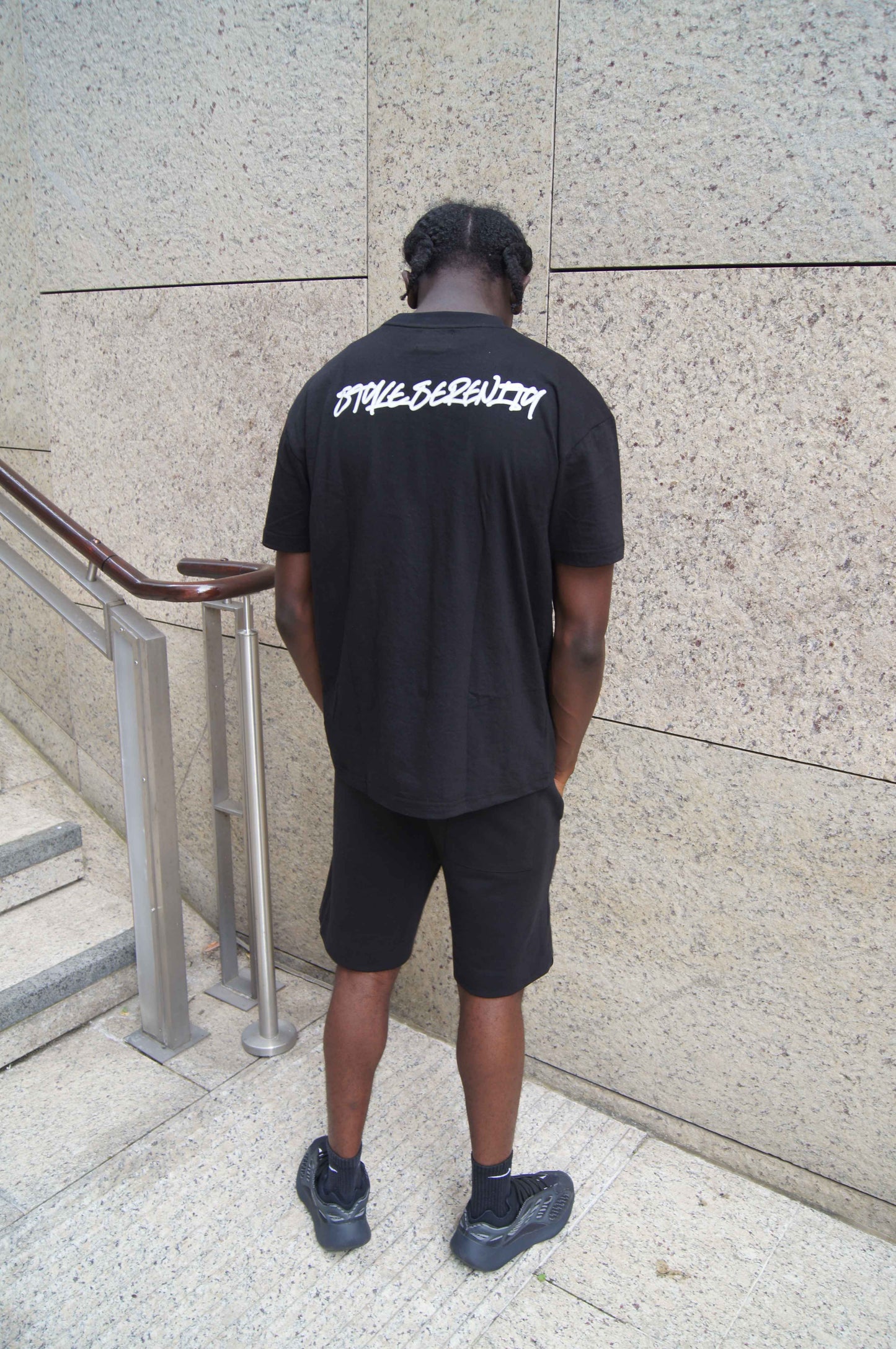 SERENITY T-SHIRT - BLACK